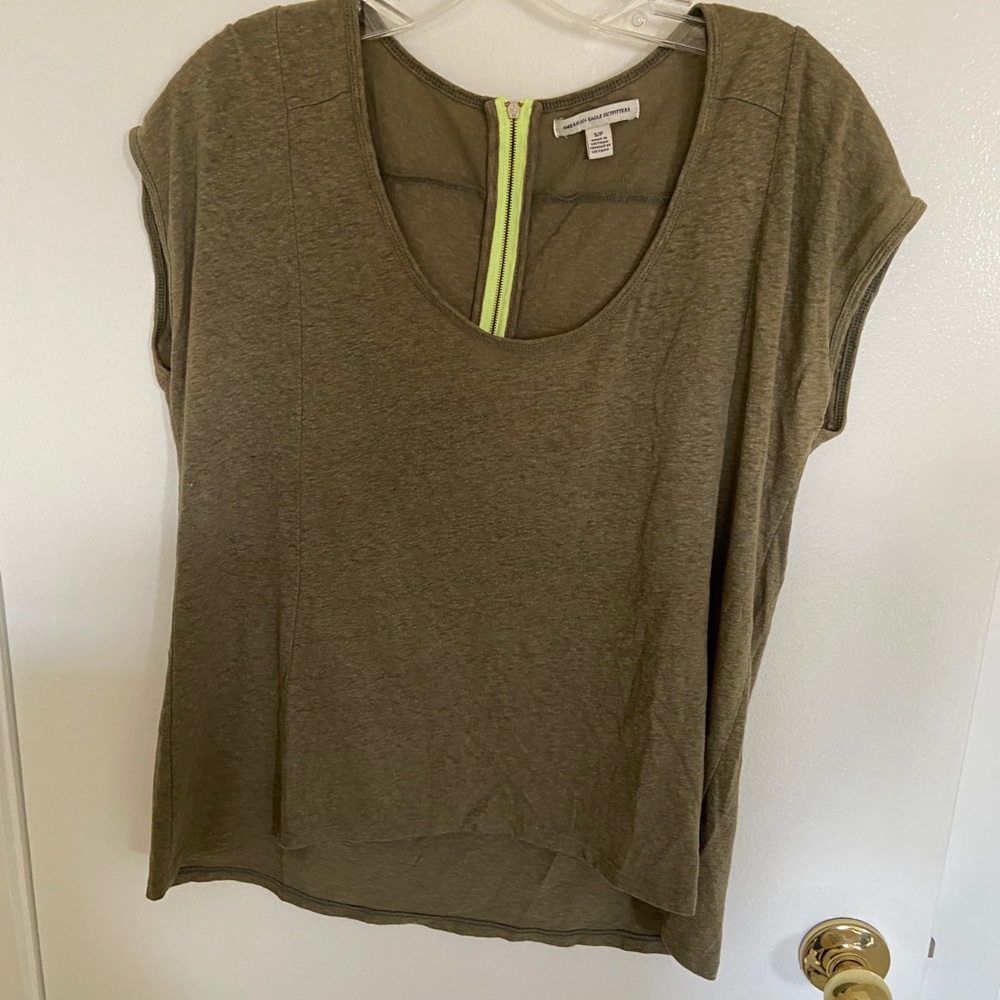 American Eagle Top